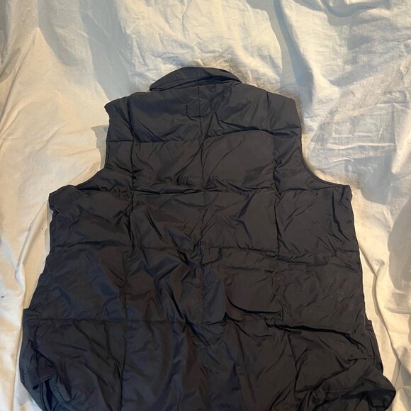 Lands End Vest - Picture 3 of 3